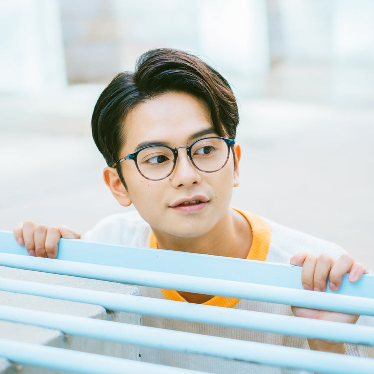 Simple medium gold glasses frame | Italian handmade acetate | GENIC STYLE 139