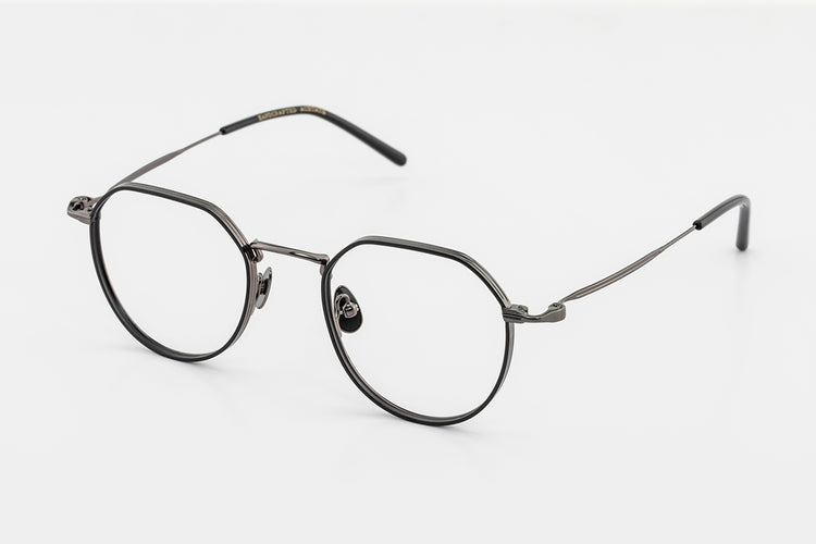 Thick gold-rimmed crown-shaped eyeglass frames | GENIC STYLE 144 | Depth numbers apply